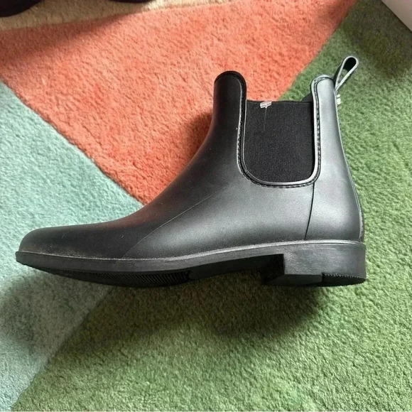Sam Edelman Chelsea Rain Boots New Size 8 - Picture 7 of 13